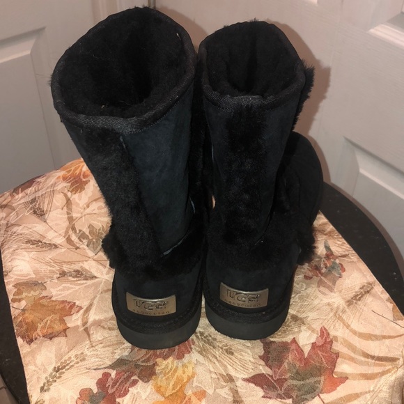 Uggs Australia Black Boots - Picture 6 of 6